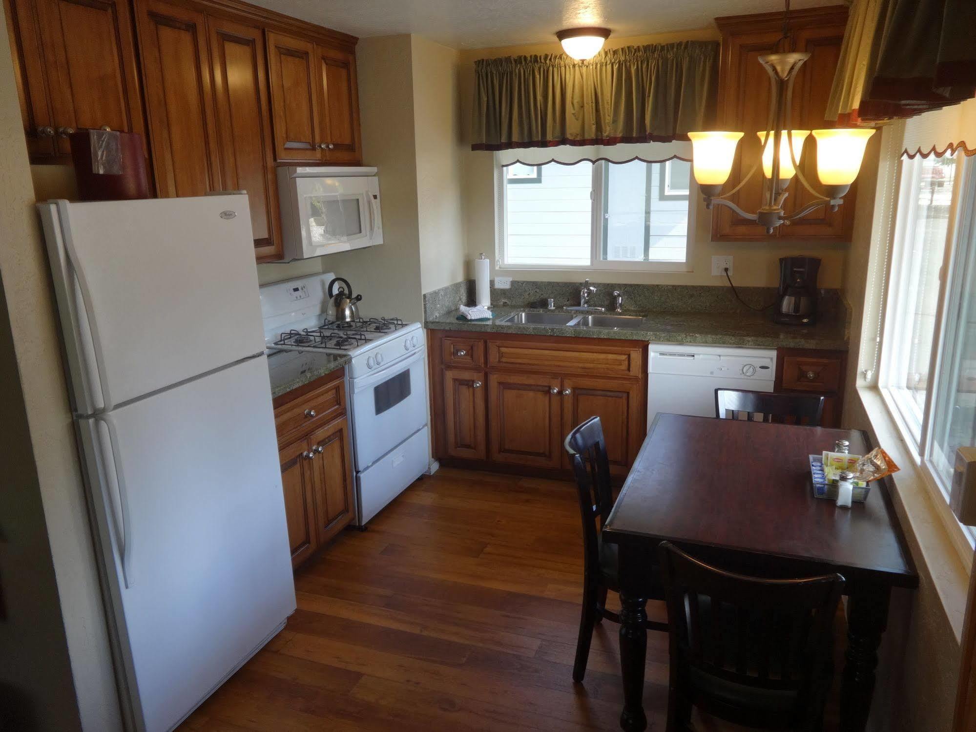 Bay Meadows Resort Big Bear Lake Bagian luar foto