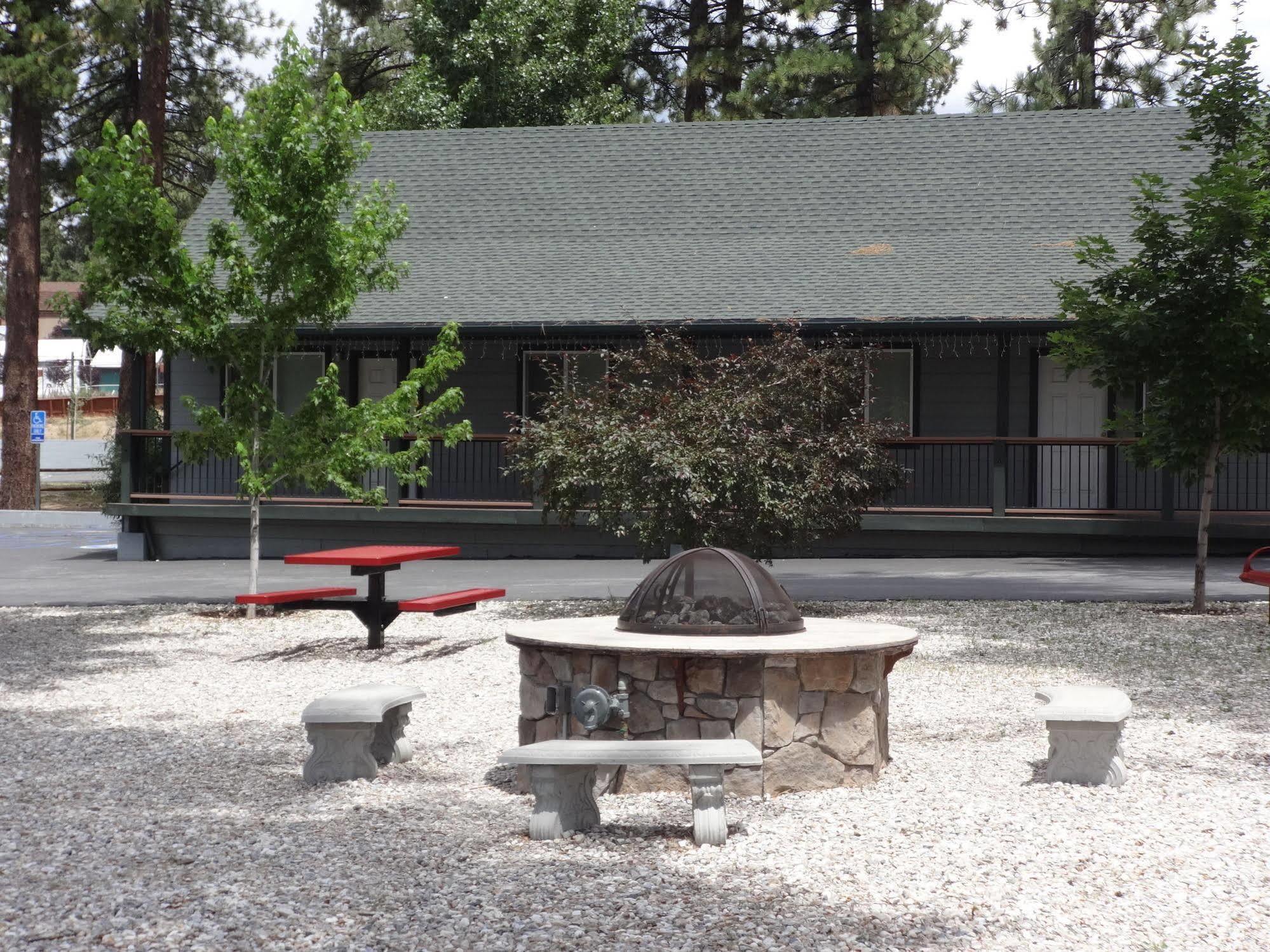 Bay Meadows Resort Big Bear Lake Bagian luar foto