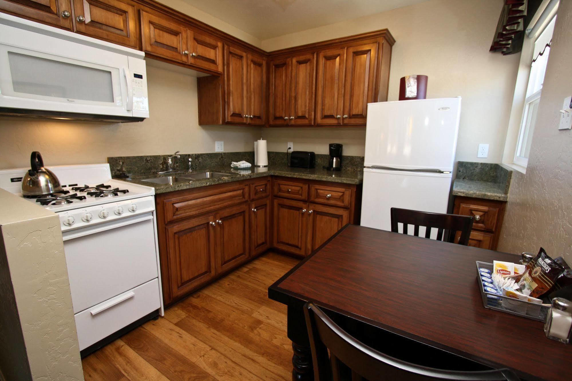 Bay Meadows Resort Big Bear Lake Bagian luar foto